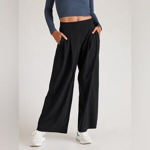Athleta Womens 20 Brooklyn Heights High Rise Pleated Wide Leg Pants Nylon Flowy